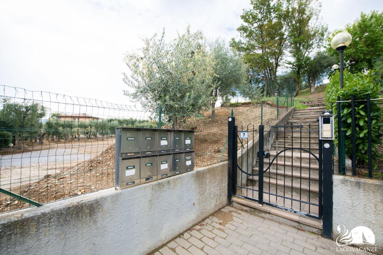 מנרבה דל גארדה Residence Atollo מראה חיצוני תמונה